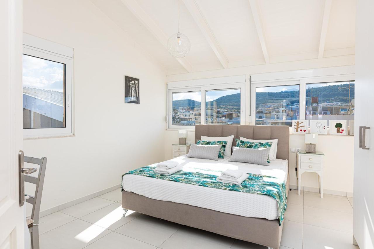 Nathalie's Beachfront